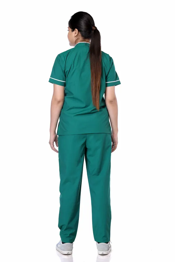 Green_7_Pocket_Biofit_Collar_Scrub_With_Cap_&_Mask_For_Women