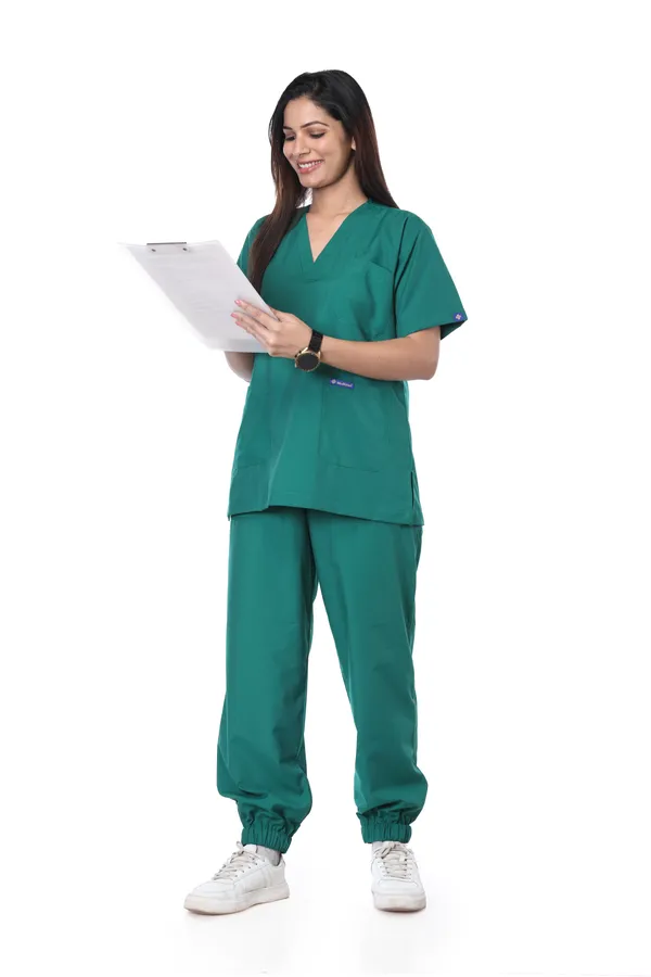 Green_7_Pocket_V_Neck_Scrub_With_Cap_&_Mask_For_Women