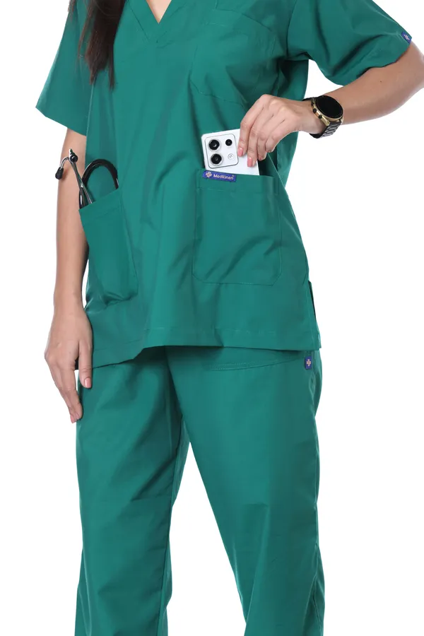 Green_7_Pocket_V_Neck_Scrub_With_Cap_&_Mask_For_Women