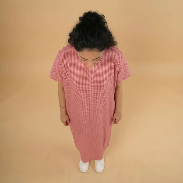 Red_Checks_Unisex_Patient_Dress