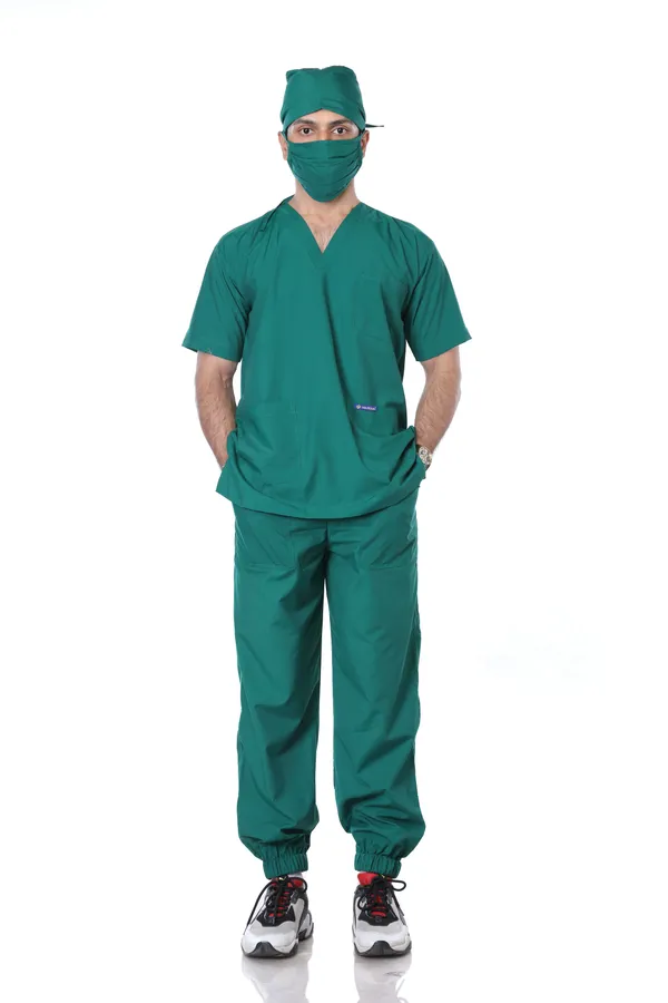 Green_7_Pocket_V_Neck_Scrub_With_Cap_&_Mask_For_Men
