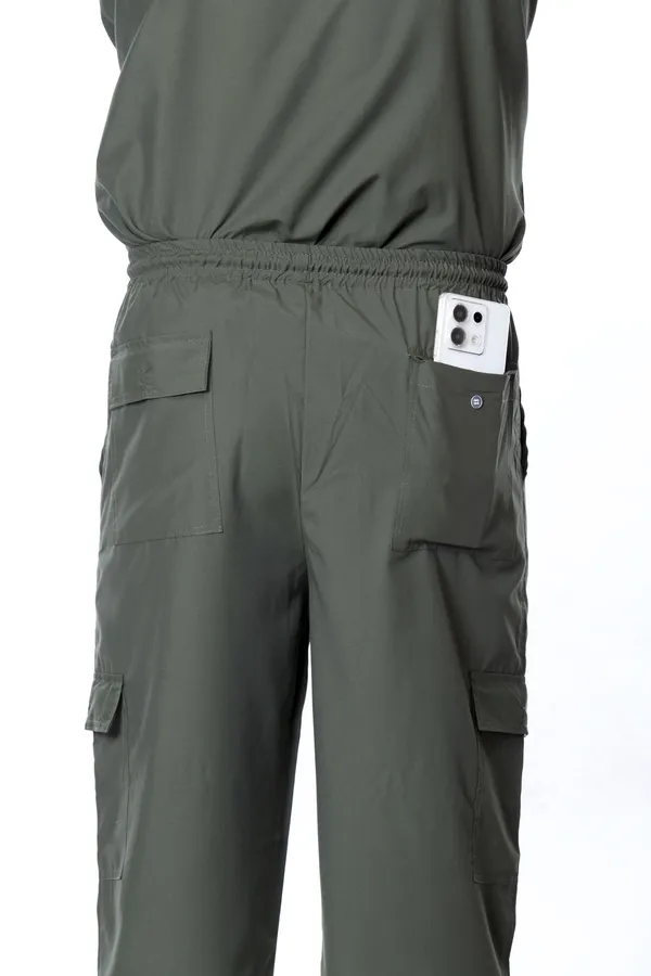 Forest_Green_9_Pocket_Scrub_V_Neck_With_Cap_&_Mask_For_Men