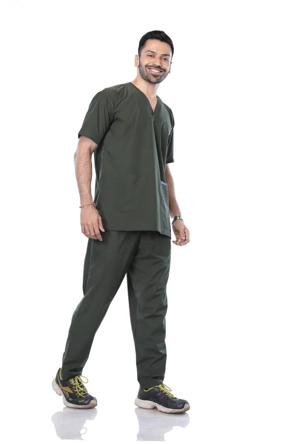 Forest_Green_9_Pocket_Scrub_V_Neck_With_Cap_&_Mask_For_Men
