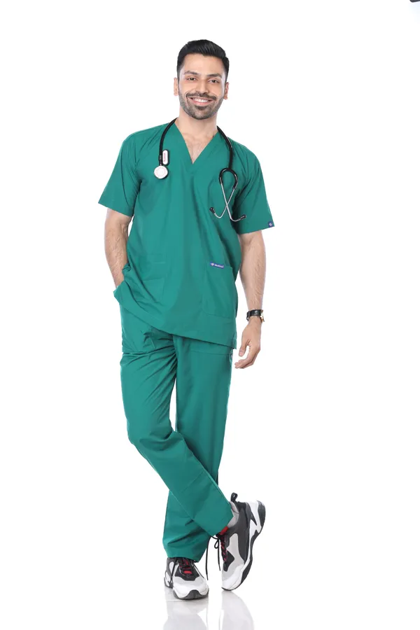 Green_9_Pocket_Scrub_V_Neck_With_Cap_&_Mask_For_Men