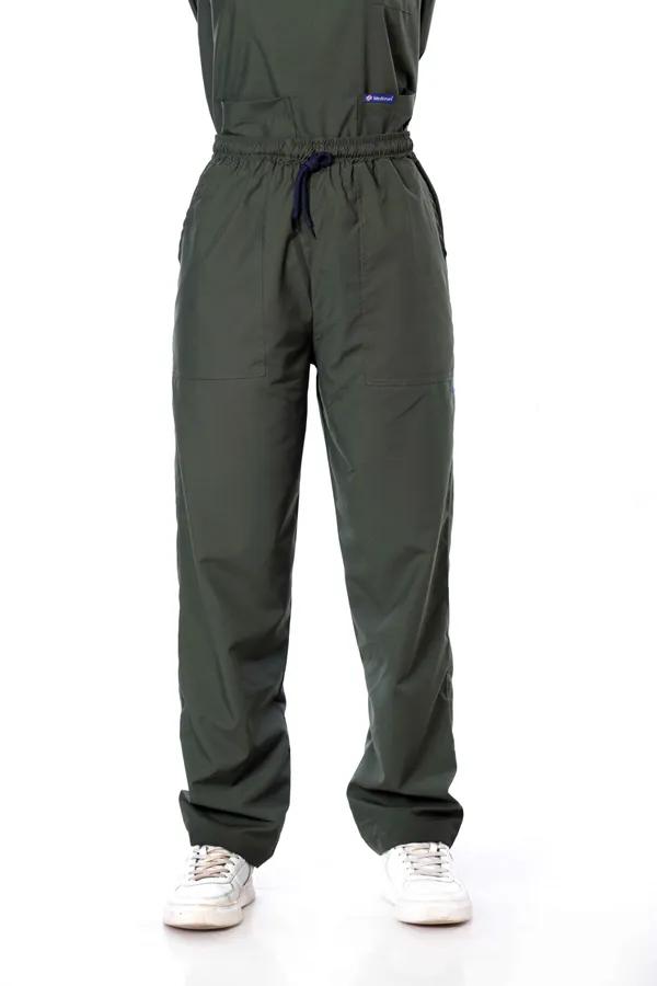 Forest_Green_9_Pocket_Scrub_V_Neck_With_Cap_&_Mask_For_Women