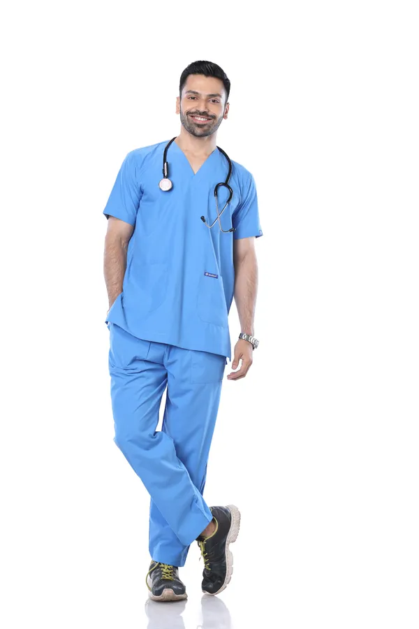 Sky_Blue_9_Pocket_Scrub_V_Neck_With_Cap_&_Mask_For_Men