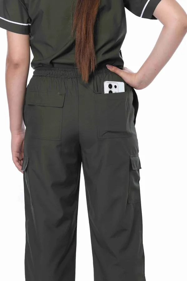 Forest_Green_9_Pocket_Mandarin_Collar_Scrub_With_Cap_&_Mask_For_Women