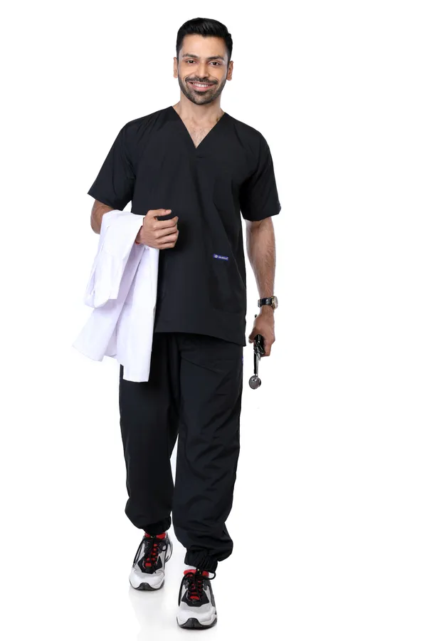 Black_7_Pocket_V_Neck_Scrub_With_Cap_&_Mask_For_Men