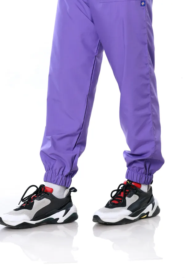 Lavender_7_Pocket_V_Neck_Scrub_With_Cap_&_Mask_For_Men