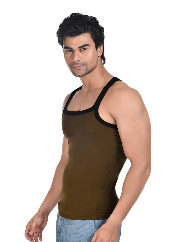 Pack_Of_3_Digsel_Men_100%_Cotton_Solid_Colour_Premium_Gym_Vest
