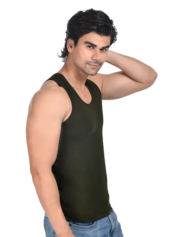 Summer_Combo_Men_Assort_Colour_Rn_Vest_Pack_Of_5_Combo_1