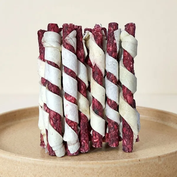Dog_Chew_Munchy_Sticks_Chicken_Flavor