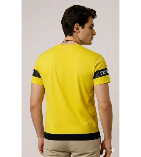 Mustard_Printed_Round_Neck_Loose_Fit_Cotton-Polyester_Blend__T-Shirt_For_Men