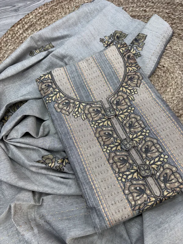 Cotton_Satin_Suit_with_Muslin_Dupatta_✨