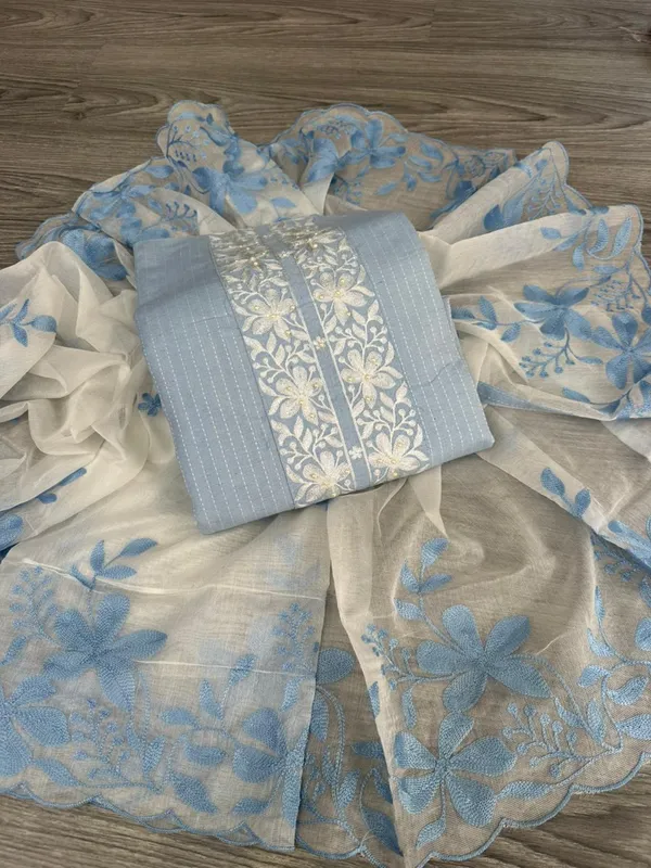 Handloom_Cotton_Embroidered_Suit_Set