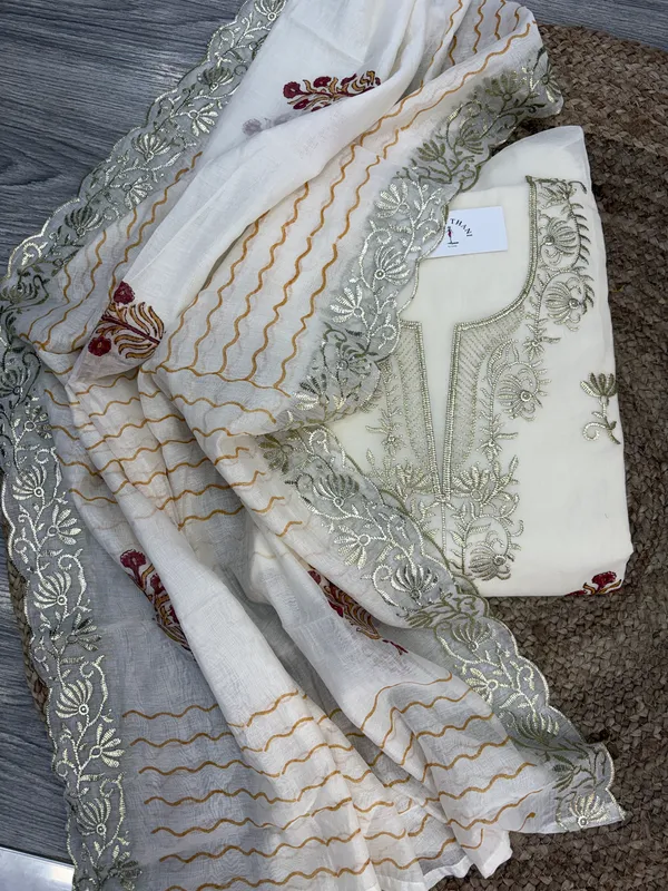 Mul_Chanderi_suit_set