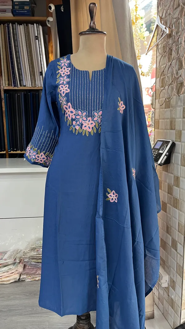 Muslin_Embroidered_Kurta_Set_with_Mul_Dupatta