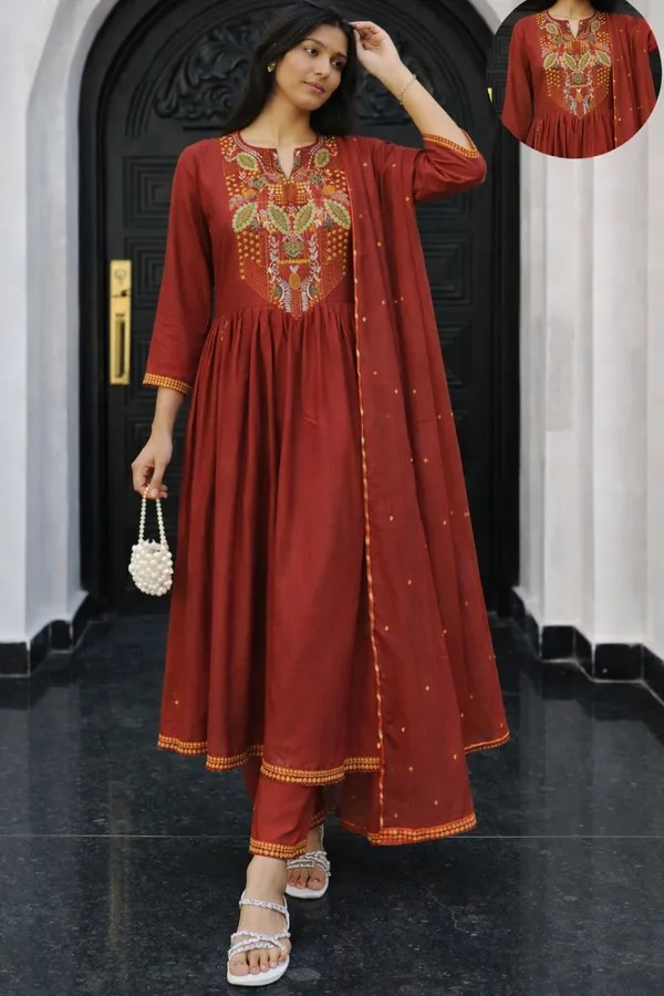 Pure_Cotton_Embroidered_Kurta_Set