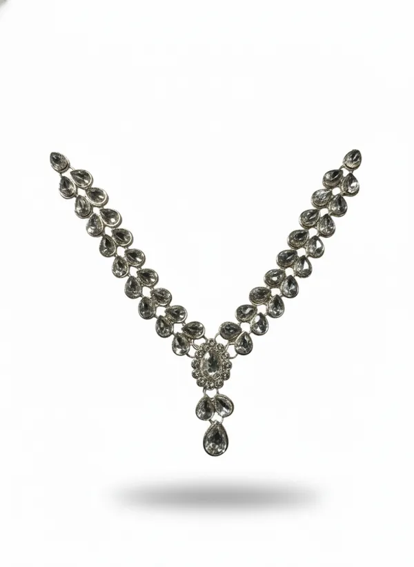 White_Premium_Alloy_Necklace,_Earrings_&_Maang_Tikka_Set_For_Women