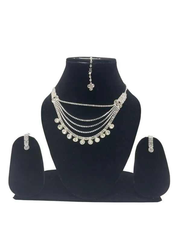 Silver_Premium_Alloy_Necklace,_Earrings_&_Maang_Tikka_Set_For_Women