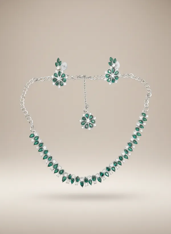 Green_Premium_Alloy_Necklace,_Earrings_&_Maang_Tikka_Set_For_Women