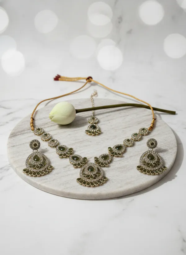 Olive_Green_Premium_Alloy_Necklace,_Earrings_&_Maang_Tikka_Set_For_Women