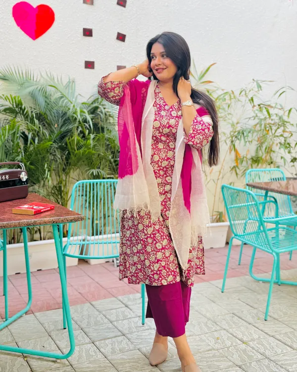 Purple_Floral_Printed_Straight_Suit_Set