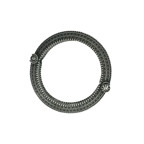 Oxidised_Silver_Single_Piece_Of_Silver_Replica_Rajwadi_Sahiba_Openable_Bracelet_&_Kada,_Oxidised_Hand-Cuff_Tribal_Bangle,_Traditional_And_Antique_Finish_(Style_Ab)