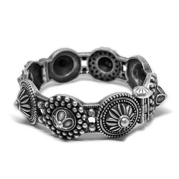 Oxidised_Silver_Womens_Rajwadi_Sahiba_Openable_Bracelet_&_Kada,_Oxidised_Hand-Cuff_Tribal_Bangle,_Traditional_And_Antique_Finish_(Style_C)