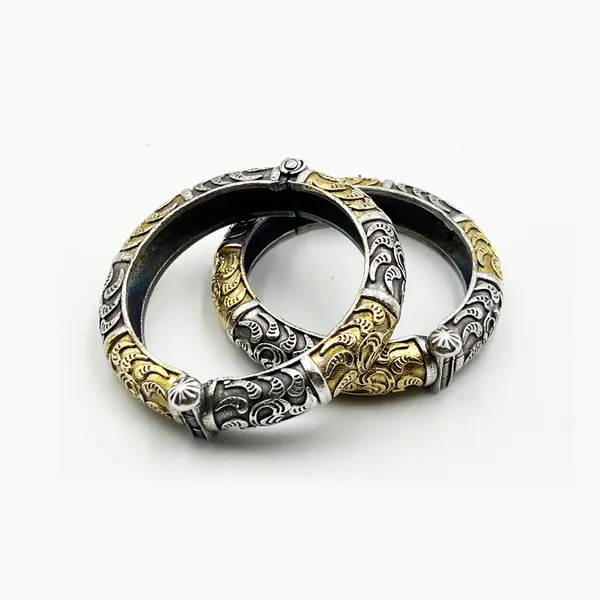 Oxidised_Silver_Single_Piece_Of_Silver_Replica_Rajwadi_Sahiba_Openable_Bracelet_&_Kada_For_Women,_Oxidised_Hand-Cuff_Tribal_Bangle,_Traditional_And_Antique_Finish_(Style_Q)