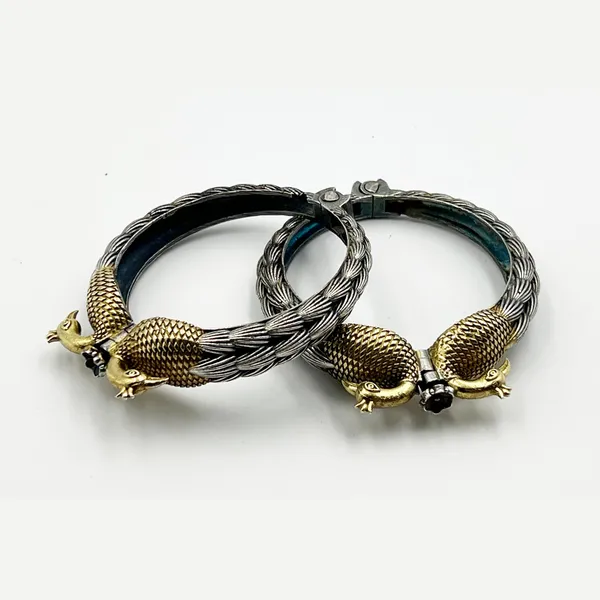 Oxidised_Silver_Single_Piece_Of_Silver_Replica_Rajwadi_Sahiba_Openable_Bracelet_&_Kada,_Oxidised_Hand-Cuff_Tribal_Bangle,_Traditional_And_Antique_Finish_(Style_S)