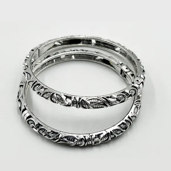 Silver_Oxidised_Bracelet_Bangles_For_Women_&_Girls_|_Traditional_Ethnic_Kada_Style_Bangle_Set_(Pair)_|_Available_In_Antique_Gold_&_Silver_Finishes_(Silver_Leaf)