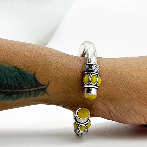 Silver_Oxidised_Yellow_Stone_Kada_Bracelet_For_Women_|_Open_Size_Daily_Use_Bangle_With_Dual_Gemstone_Heads