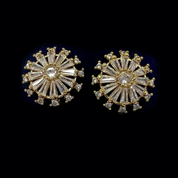 Gold_Sparkling_American_Diamond_Round_Chakra_-_Shaped_Broad_Golden_Ear_Studs_For_Women_And_Girls