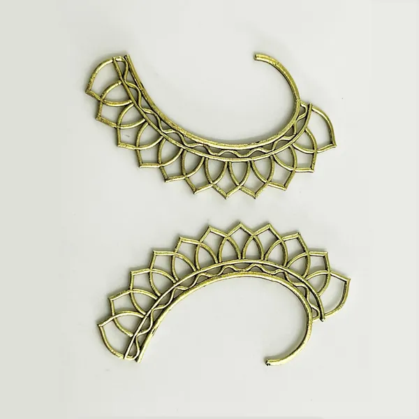 Silver_Oxidised_Crescent_Leaf_Ear_Cuff_Earrings_-_Clip-On_Ear_Jacket,_Butterfly_Ear_Climbers,_Oxidised_Ear_Cuffs_For_Non-Pierced_Ears_For_Women_And_Girls