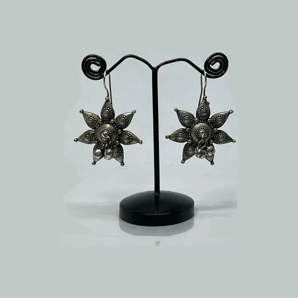 Oxidised_Black_Office_&_College_Wear_Elegant_Brass_Butterfly_And_Flower_Oxidised_Drop_Earrings_For_Women_|_Auspicious_Jewellery