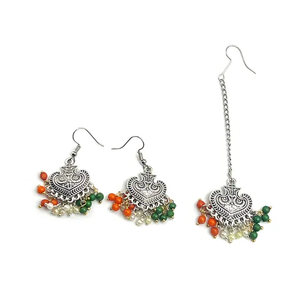 Multicolor_Oxidised_Tri_Color_Earrings_With_Matching_Chain_Maang_Tikka