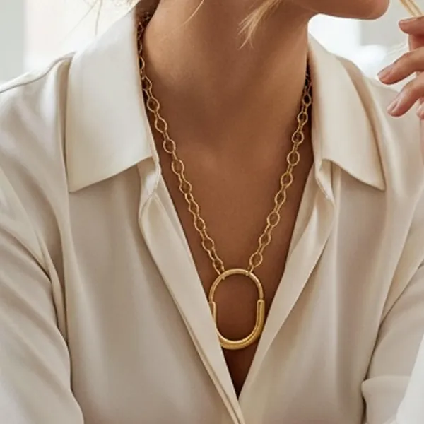 Golden_Women_18K_Gold_Polished_Bird_Motif_Link_Chain_Necklace_Ss_Anti-Tarnish_Statement_Jewellery