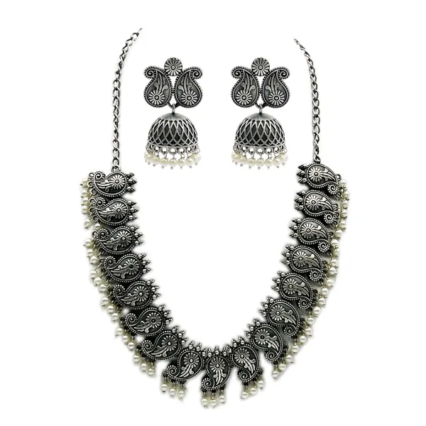Silver_Antique_Black_Oxidised_Flower_Petal_Necklace_Set_|_Manga_Malai_Design_Antique_Mango_Haram_Design_Jewellery