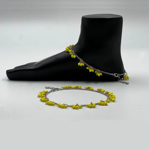 Oxidised_Haldi_Bridal_Jewellery_Oxidised_Traditional_Anklet_With_Yellow_Beads.