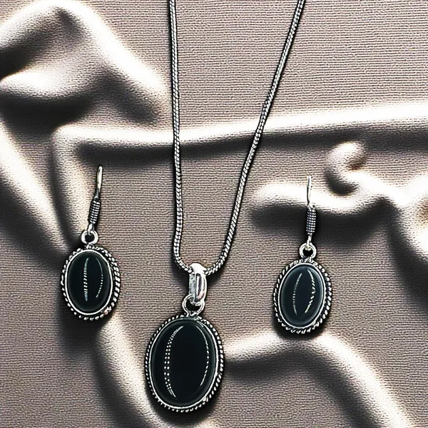 Black_Oxidised_Necklace_&_Earrings_Jewellery_Set_Black_Stone_Pendant_For_Women_&_Girls
