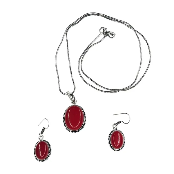 Maroon_Oxidised_Jewellery_Set_Maroon_Stone_Pendant_Necklace_&_Earrings