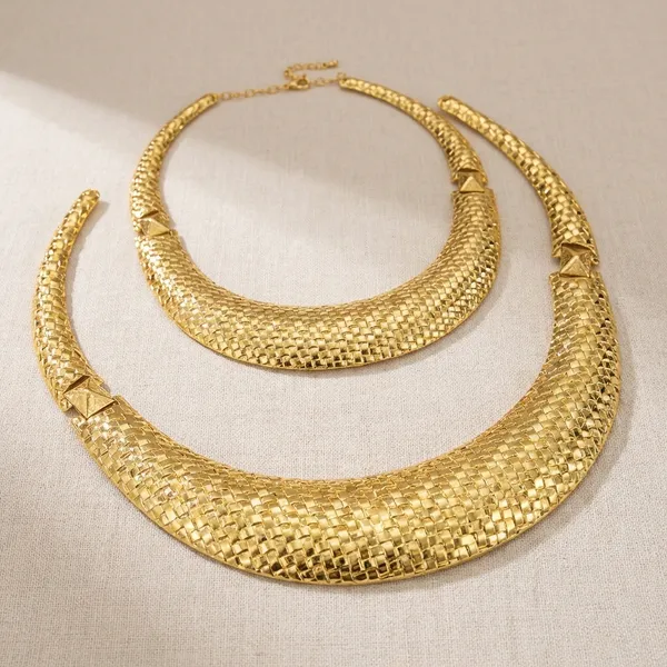 Golden_Statement_Collar_Necklace_Collection_For_Women_|_Golden_&_Silver_|_Anti_Tarnish_|_Multiple_Styles_&_Finishes_|_Adjustable_Chain