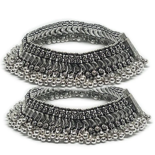 Oxidised_Silver_Oxidized_German_Traditional_Ethnic_Broad_And_Heavy_Payal_Anklets_(Paejeb)_For_Women_And_Girls_30_Mm_Wide