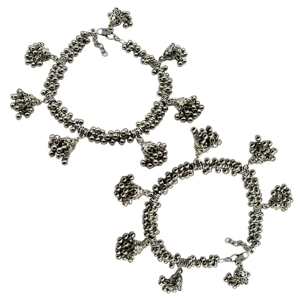 Oxidised_Silver_Contemporary_Oxidised_Silver_Anklets/Payal_For_Women_And_Girls_Collection_Of_Designs_Created_With_Oxidised_Motifs,_Beads,_&_Shell_(Jhumki2)