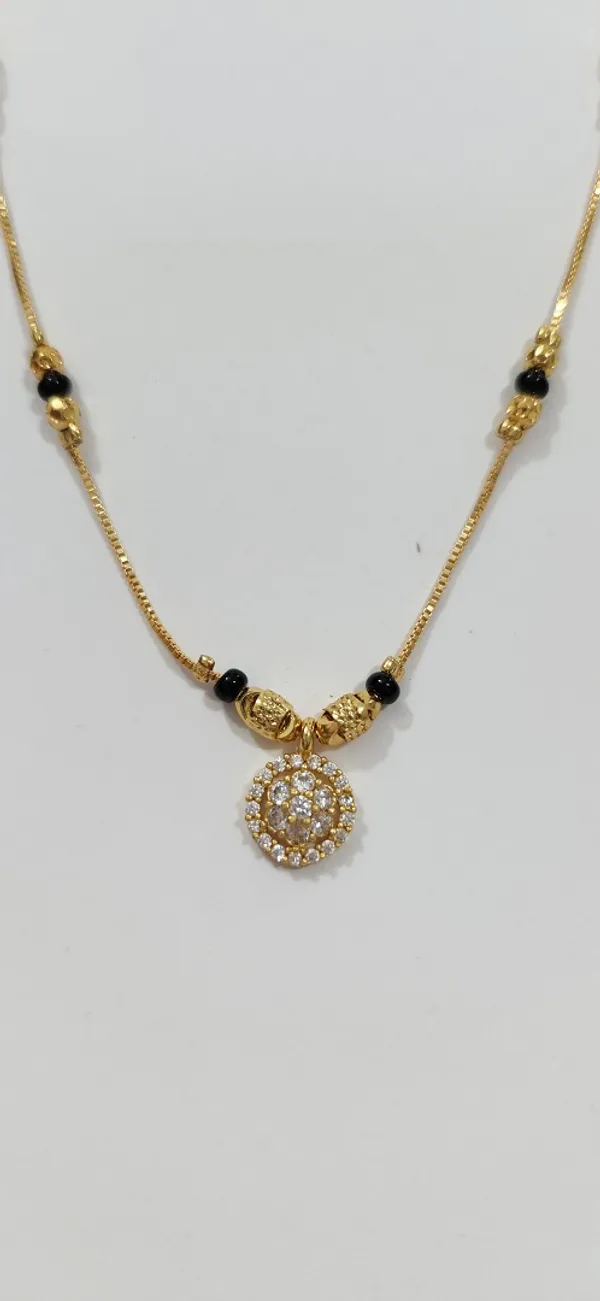 Gold_Brass_Round_Handle_Mangalsutra_For_Women