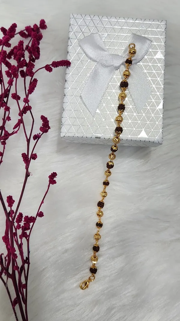 Antique_Design_Gold-Plated_Rudraksha_Bracelet