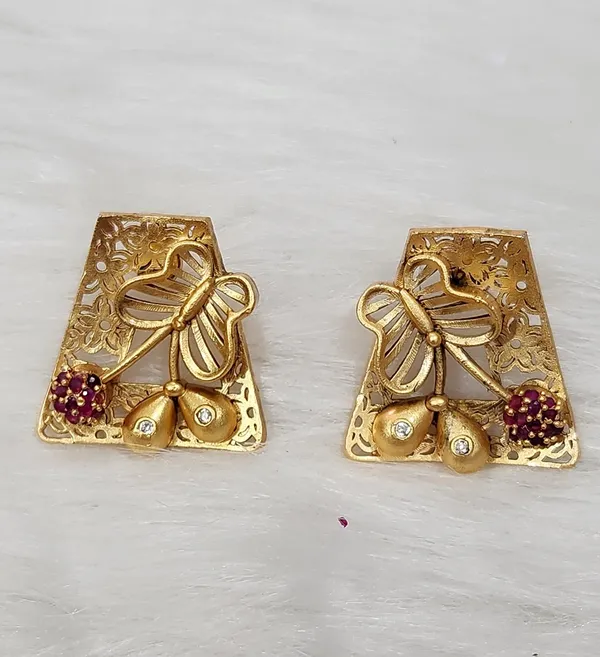 Antique_Gold-Plated_Filigree_Butterfly_Pendant_Set
