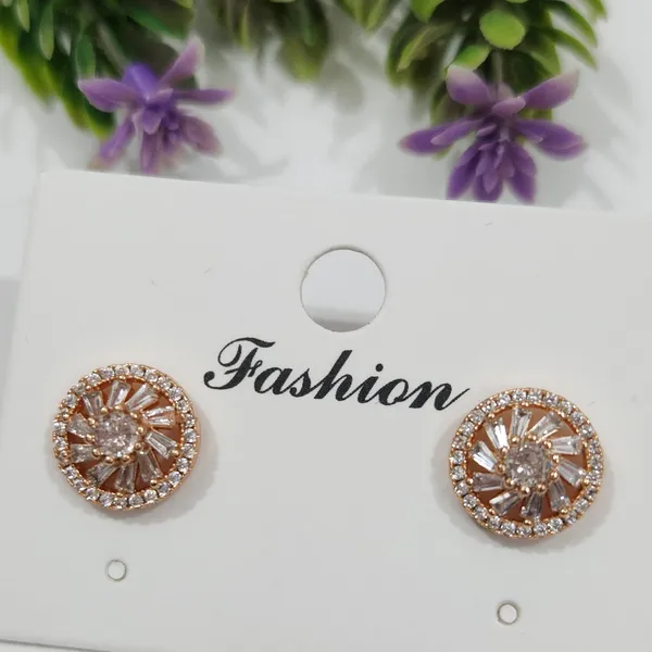 Gold_Brass_Baguette_Wheel_Studs_For_Women