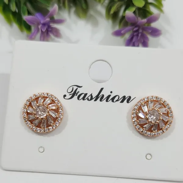 Gold_Brass_Baguette_Wheel_Studs_For_Women